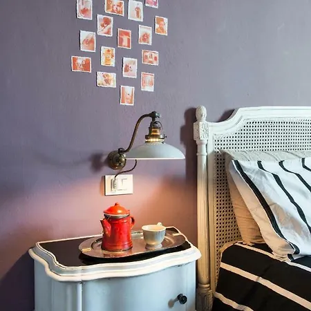Bed & Breakfast Bohemki: Via Maroncelli Milano